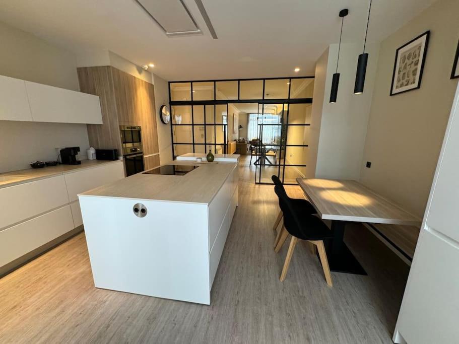 Maison Du Centre By Oktheway Apartman A Coruña Kültér fotó